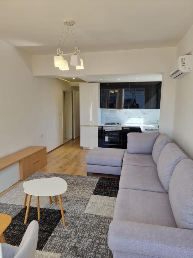 Shkodra Center Apartment ภายนอก รูปภาพ
