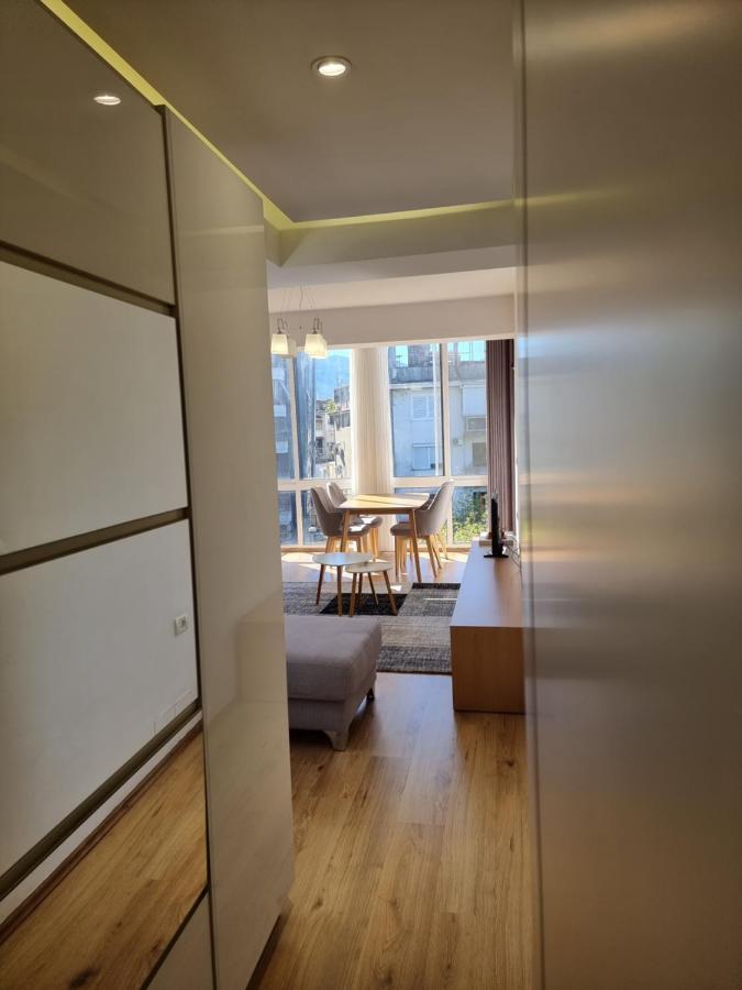 Shkodra Center Apartment ภายนอก รูปภาพ
